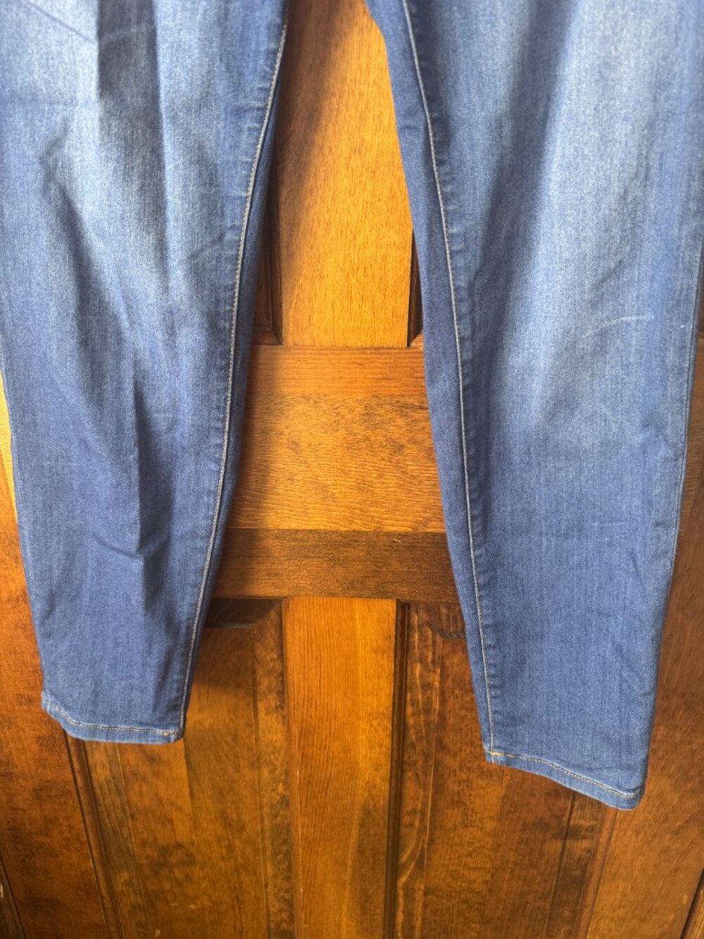#1 Forever 21+ Medium Wash Denim Skinny Jeans Size 16 - Picture 6 of 10